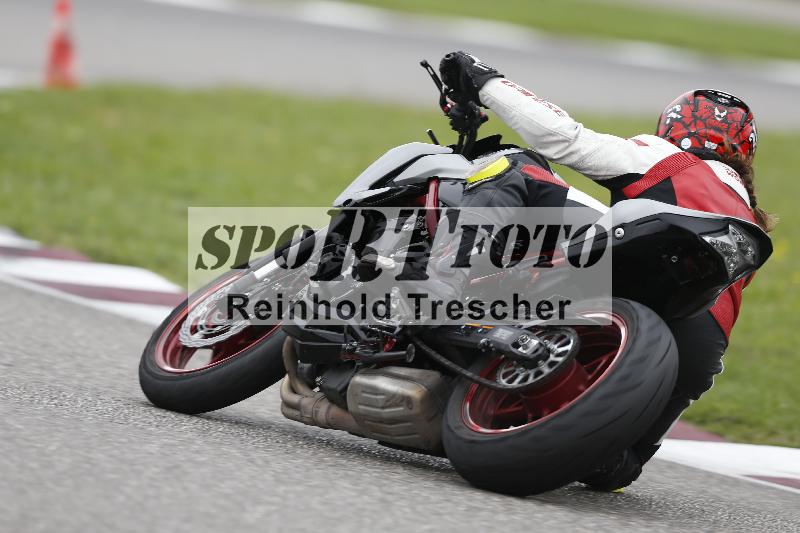 /52 10.09.2025 FREERIDE Training  ADR/Gruppe M/54